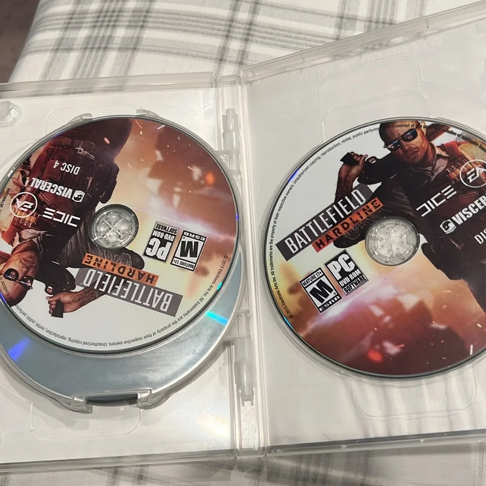 PC Game BATTLEFIELD HARDLINE (5 Discs)